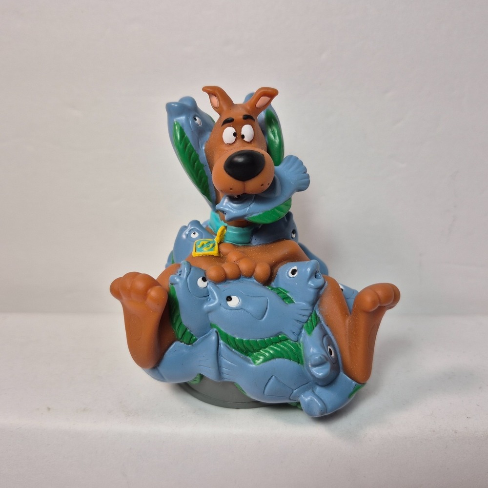 Scooby-Doo and Friends Scooby in Pile of Fish Hollow Plastic Toy 4" Tall
